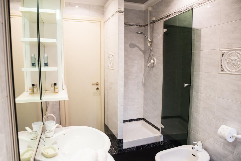Porta Latina Apartment Rome Luaran gambar