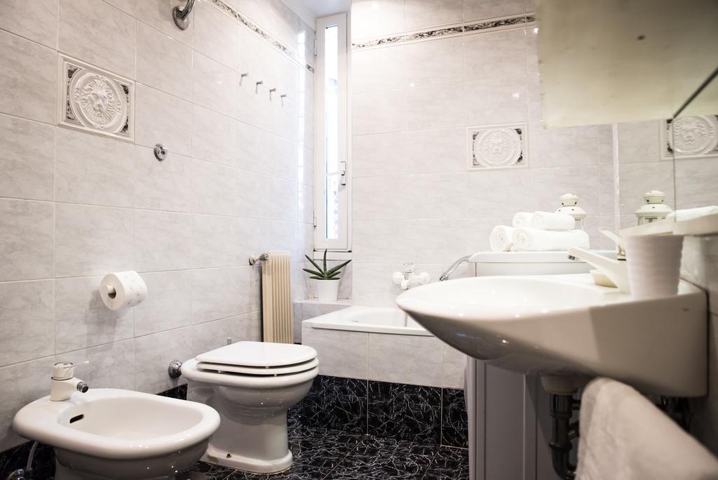Porta Latina Apartment Rome Luaran gambar